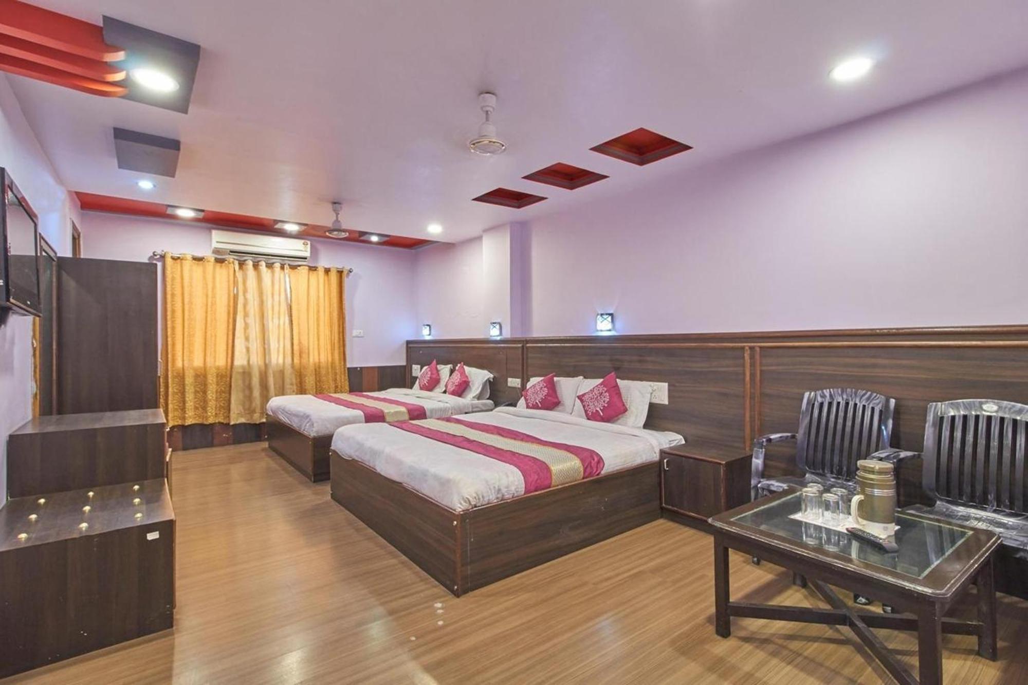 Hotel Deep Palace Near Bus Stand Udaipole Udaipur Esterno foto